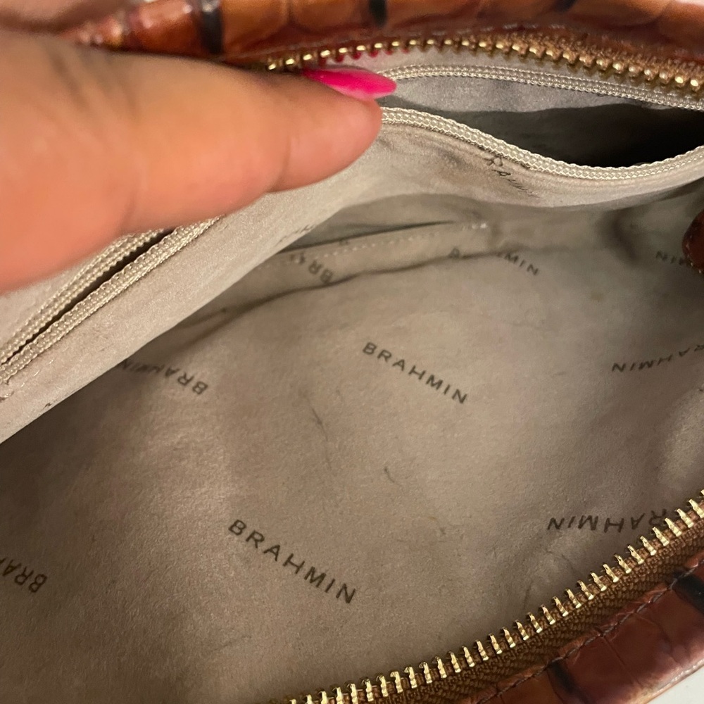 Brahmin Wristlet - Picture 3 of 9